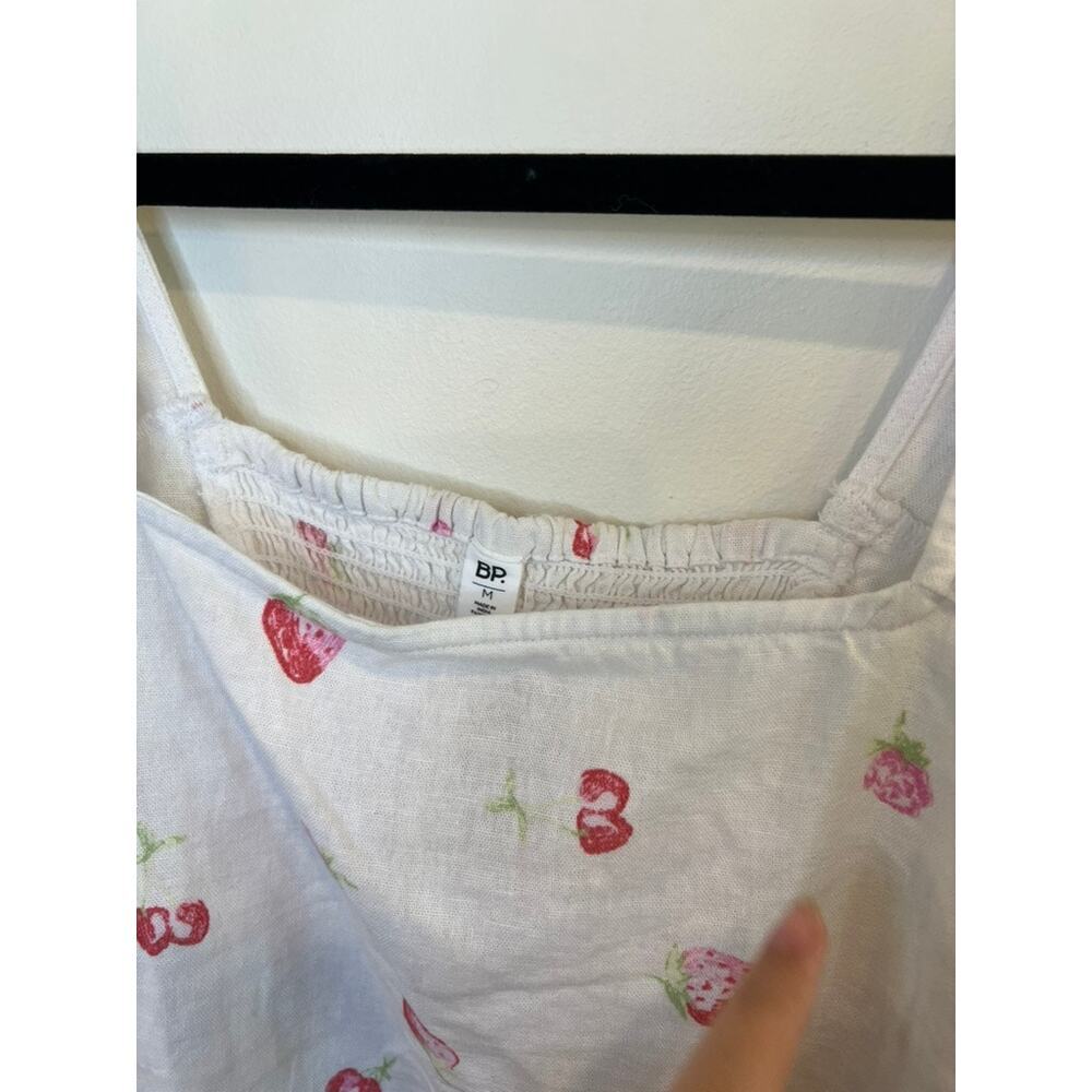 BP Strawberry Print Linen Blend Puff Sleeve Crop Top NWT Size Medium - Picture 3 of 6
